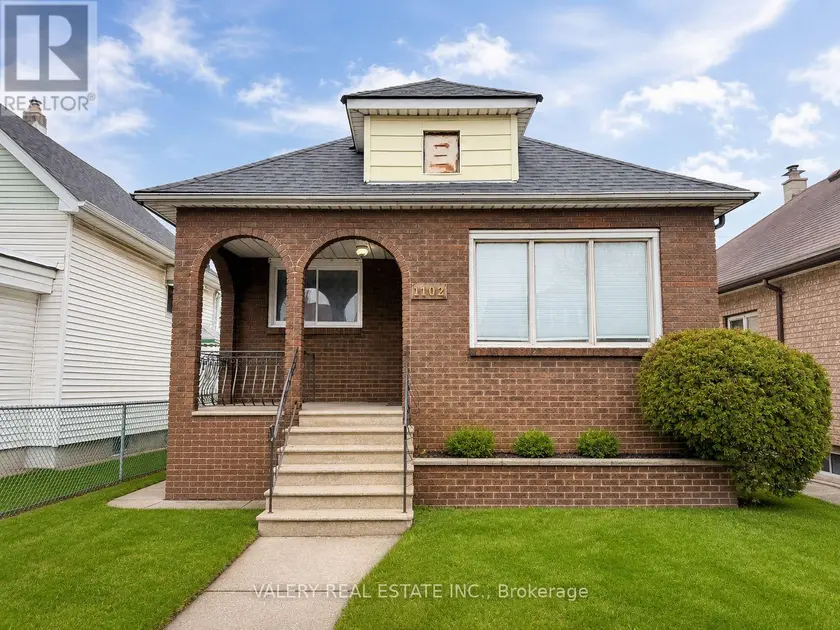 Detached at 1102 LANGLOIS AVE AVENUE, Windsor