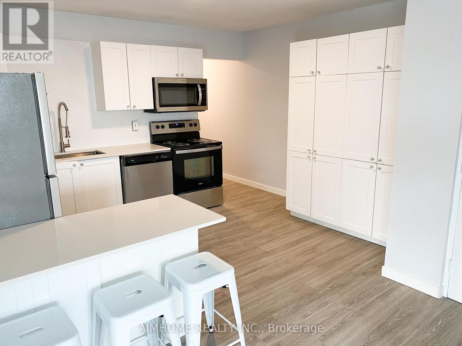 Apartment at 109 WESTMOUNT ROAD N, Waterloo
