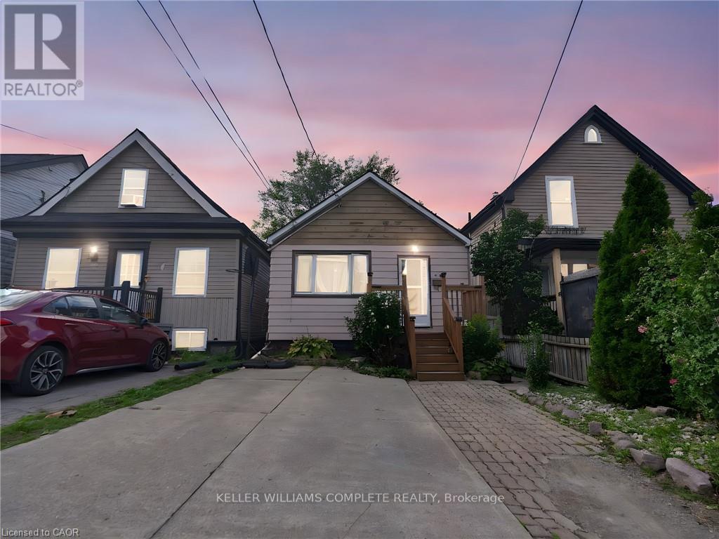Detached at 210 EAST 24TH STREET, Hamilton (Eastmount)