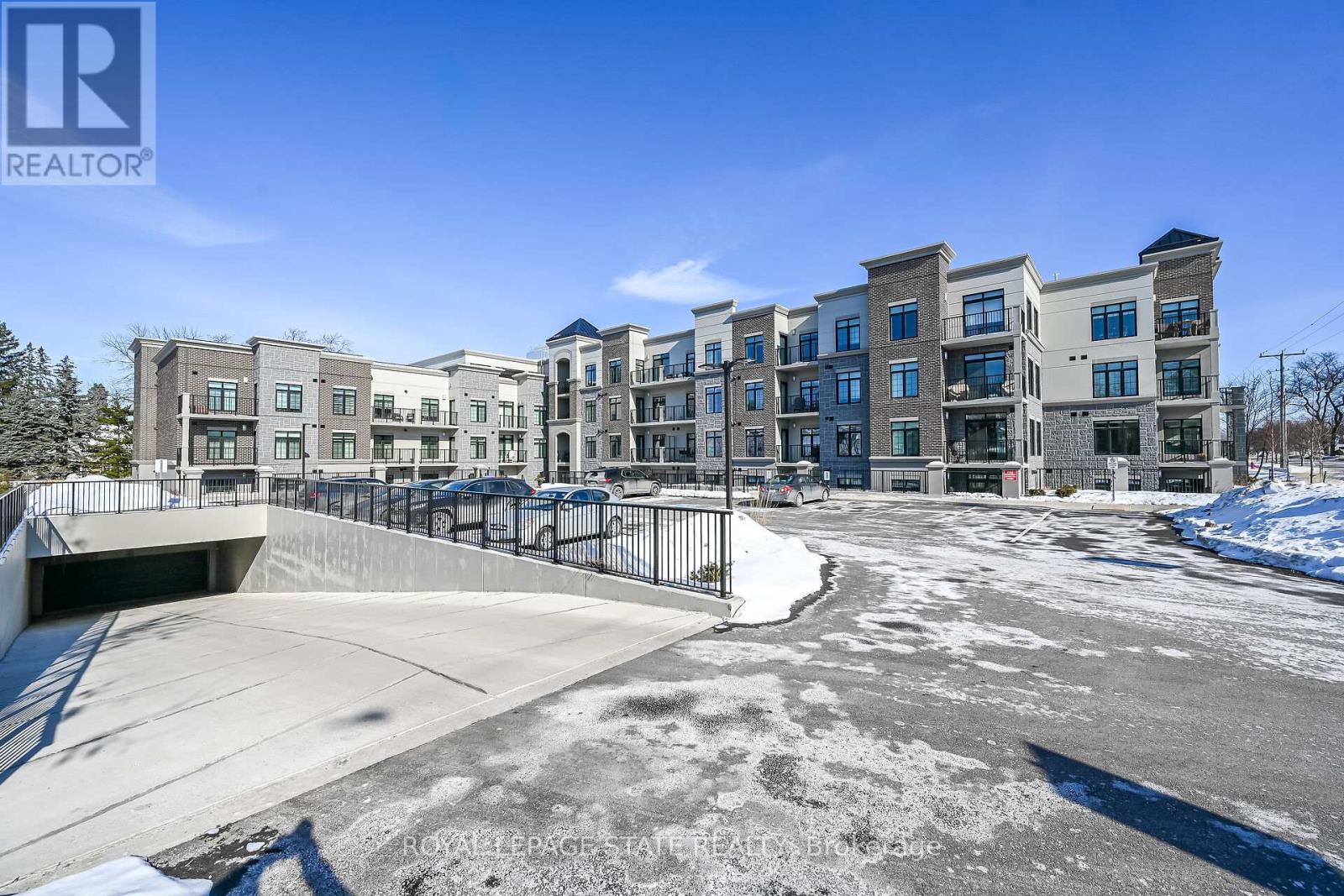 Apartment at 310 - 153 WILSON STREET W, Hamilton (Ancaster)