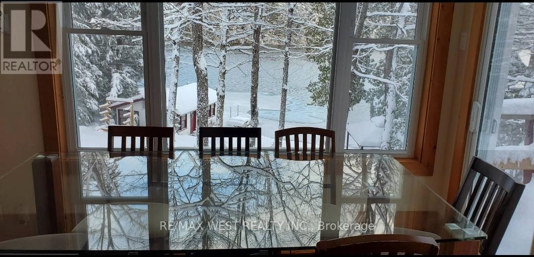 Detached at 1091 MCARTHUR POINT ROAD, Lake of Bays (Ridout)