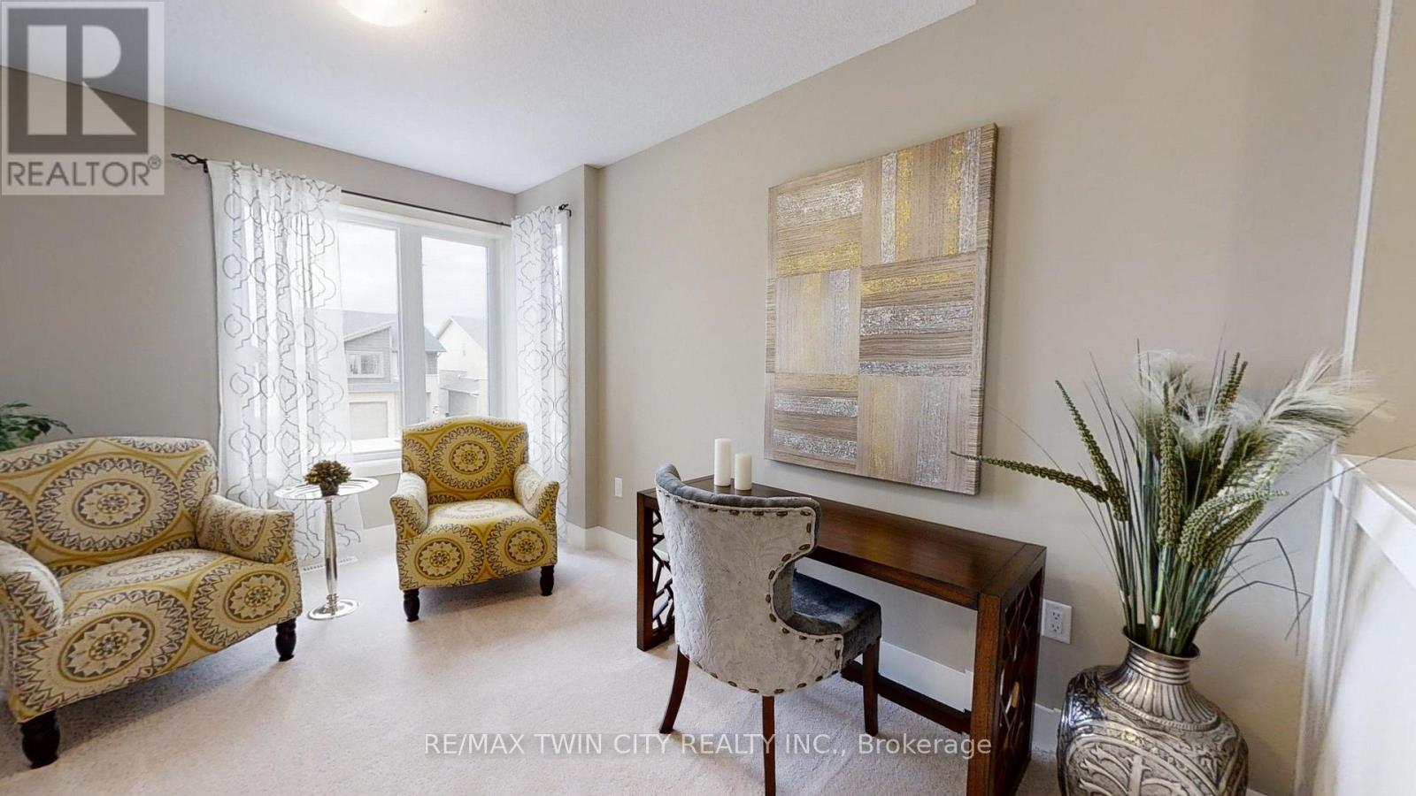 Detached at 2250 SOUTHPORT CRESCENT, London