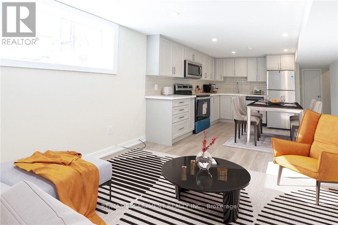Detached at 2 - 749 UPPER OTTAWA STREET, Hamilton (Huntington)