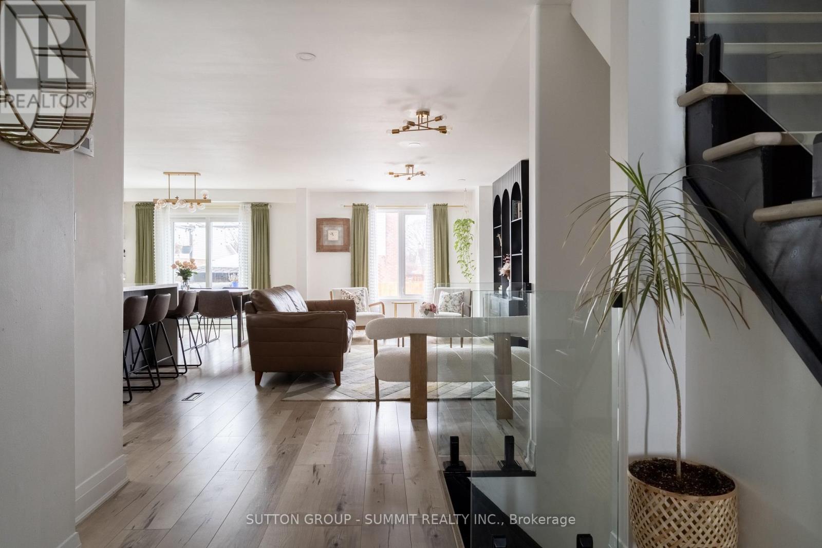 Detached at 30 BUCHANAN CRESCENT, Thorold