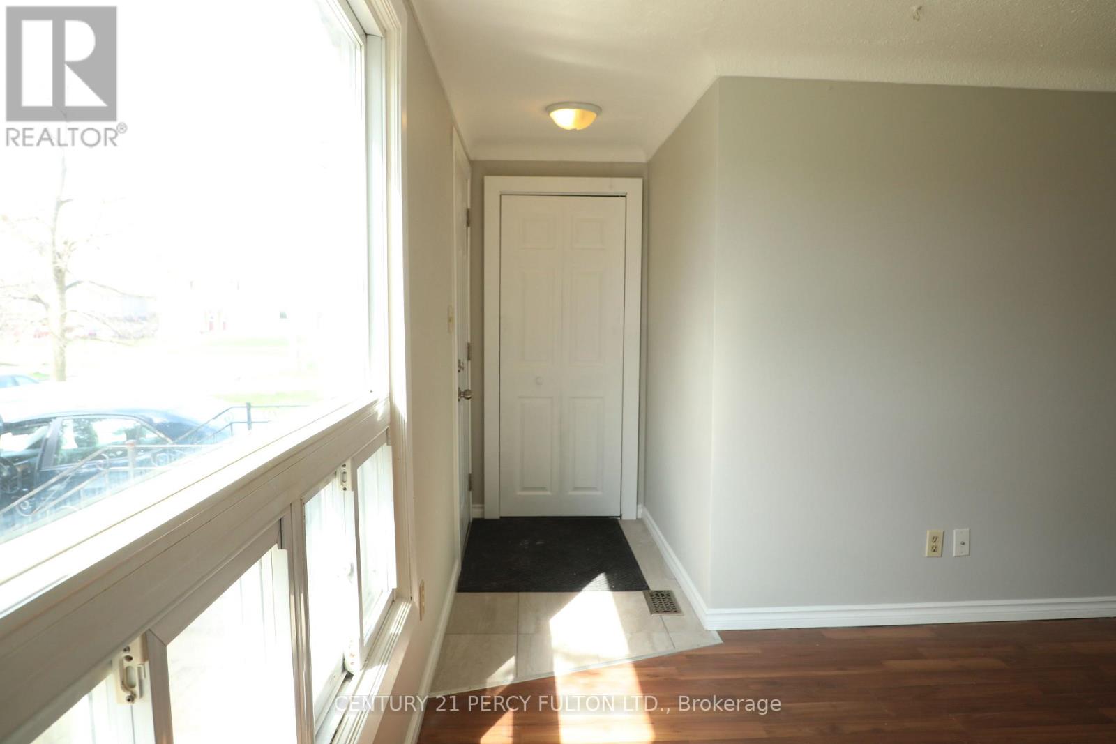 Semi-Detached/Link at 24 FLOWER STREET, St. Catharines (Western Hill)