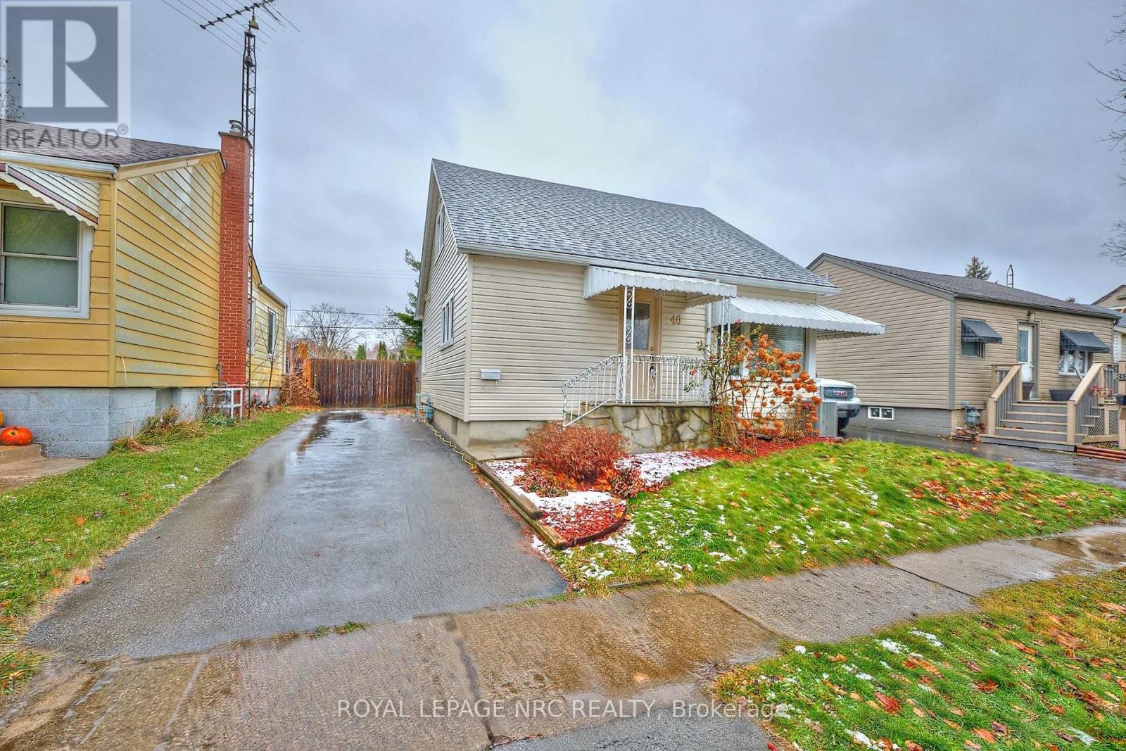 Detached at 40 SHAKESPEARE AVENUE, St. Catharines (Haig)