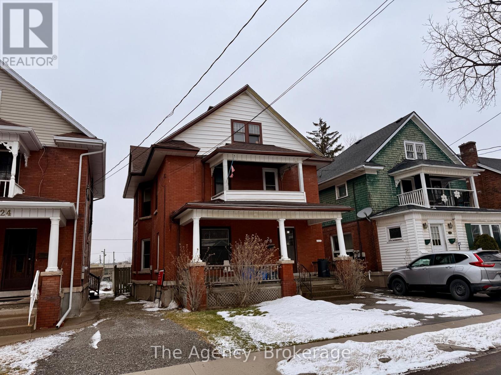 Multiplex at 28 GROVE STREET, Welland (Welland Downtown)