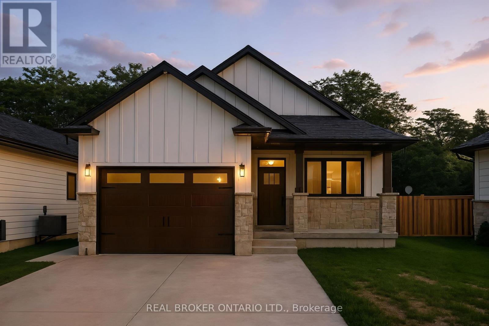 Detached at 9 MACNEIL COURT, Bayham (Port Burwell)