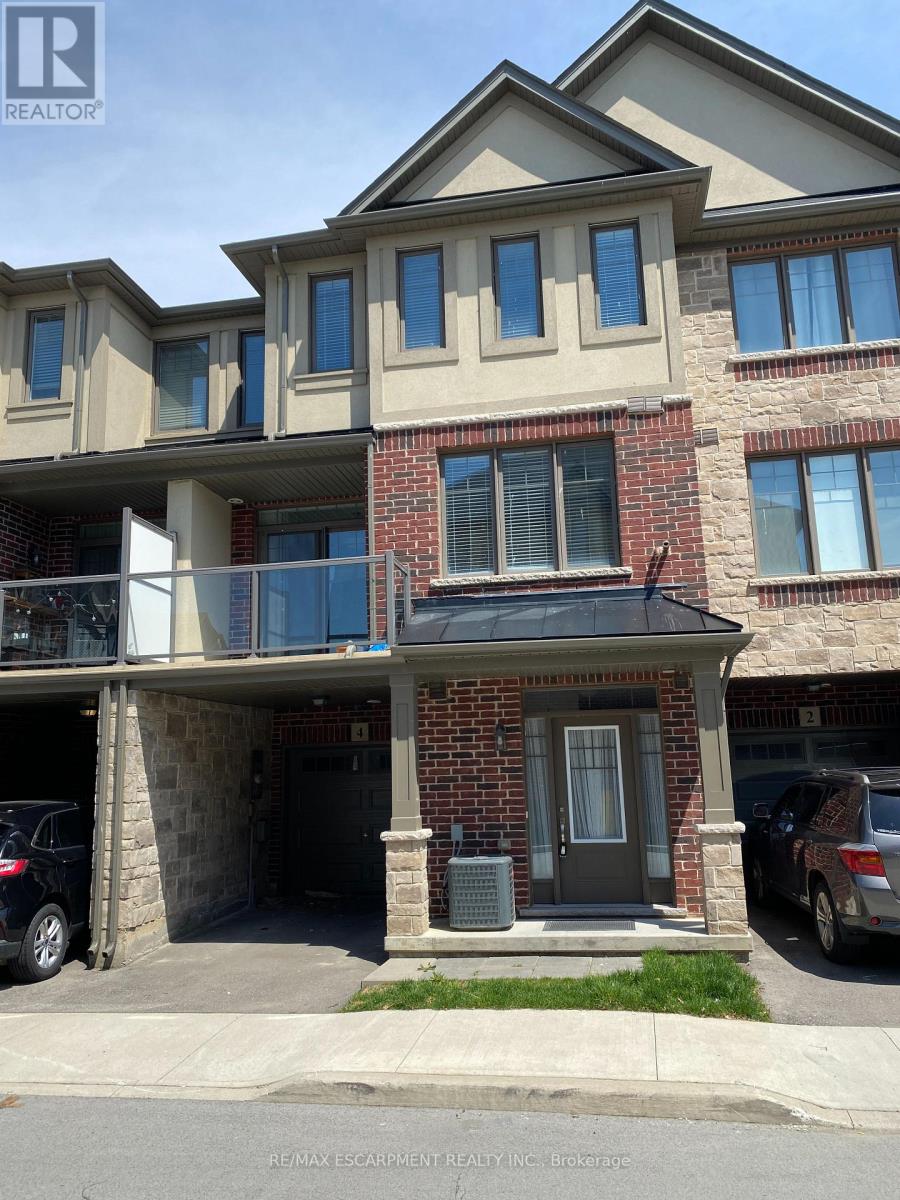 Townhouse at 4 WORKMAN LANE, Hamilton (Meadowlands)