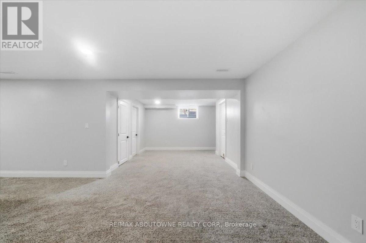 Detached at 12 MAIN STREET W, Haldimand