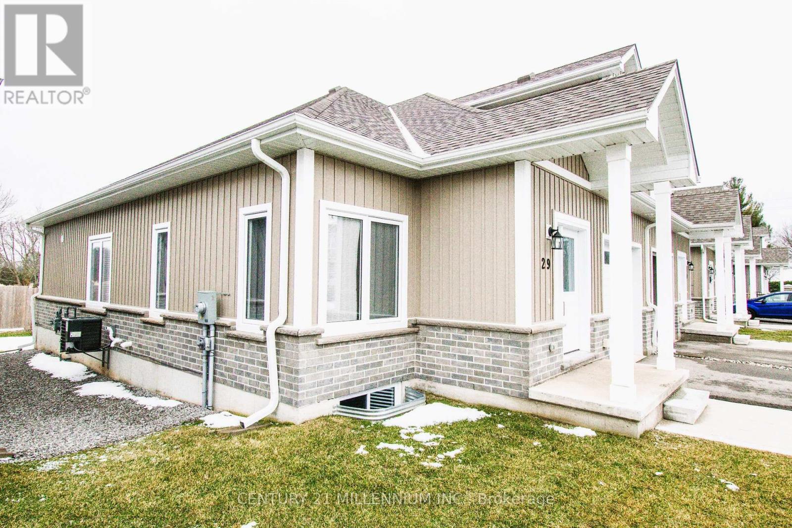 Townhouse at 29 - 744 NELSON STREET W, Norfolk