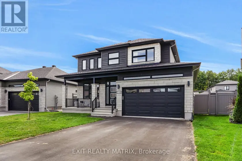Detached at 1144 AVIGNON STREET, Russell
