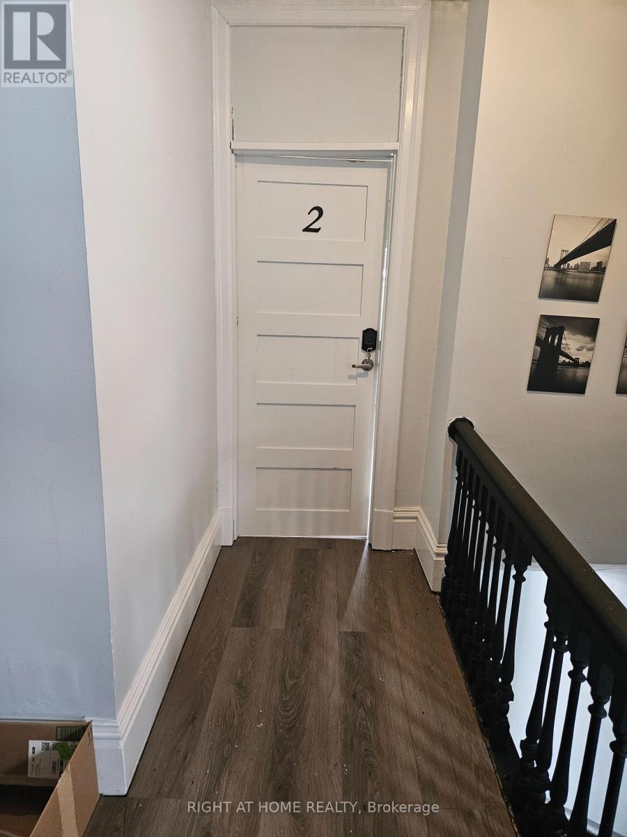 Detached at 2 - 199 CATHARINE STREET N, Hamilton (Beasley)