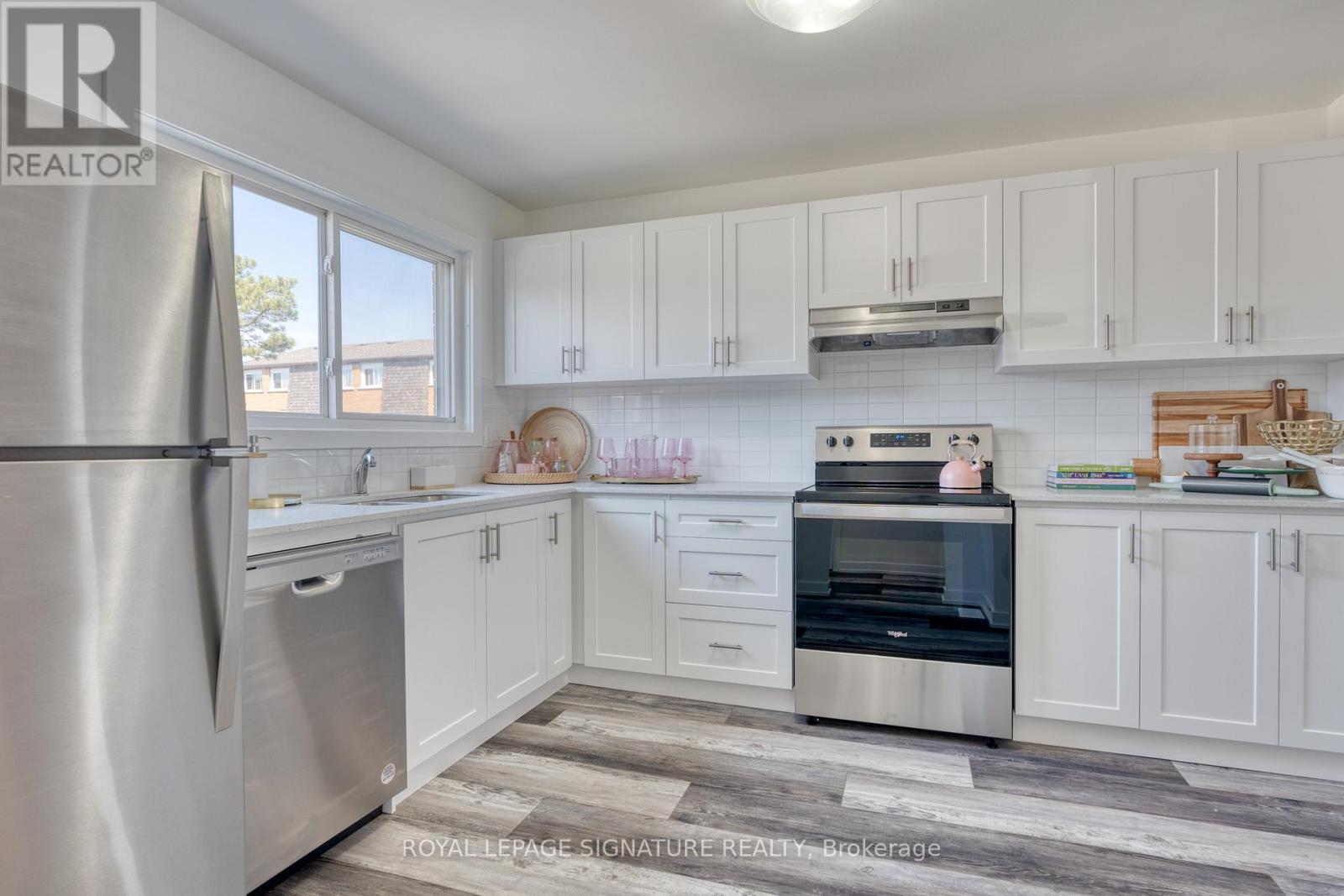 Townhouse at 22 - 20 ANNA CAPRI DRIVE, Hamilton (Templemead)
