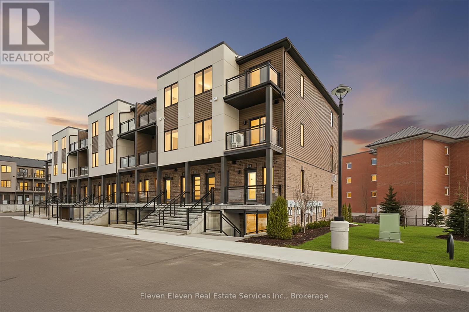 Townhouse at 106 - 940 ST DAVID STREET N, Centre Wellington (Fergus)