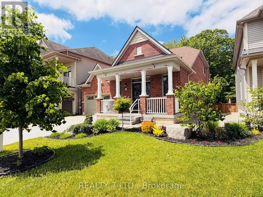 Detached at 8541 SWEET CHESTNUT DRIVE, Niagara Falls