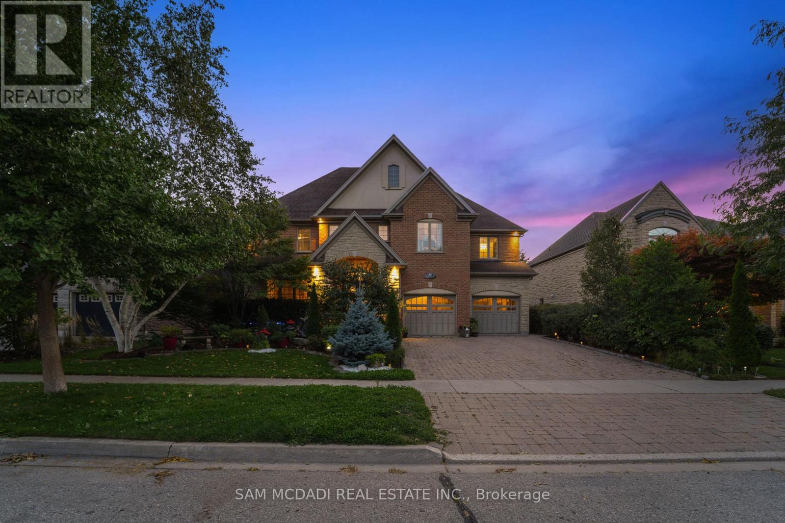 Detached at 32 PENNSYLVANIA CRESCENT, Kitchener