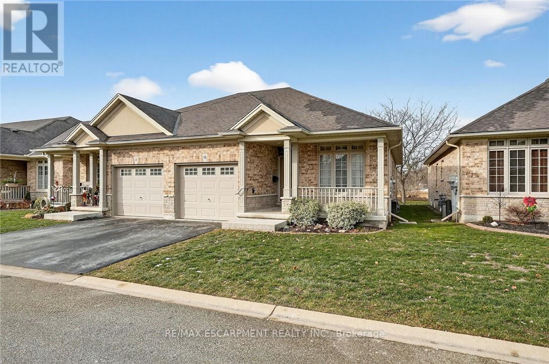 Townhouse at 16 - 1041 PINE STREET, Haldimand (Dunnville)