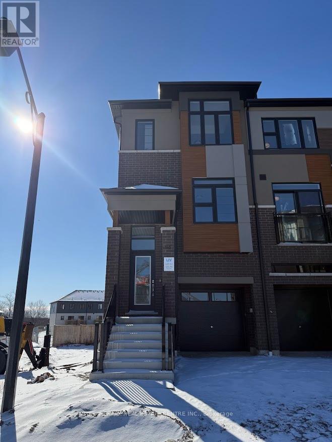 Townhouse at 145 - 660 COLBORNE STREET W, Brantford