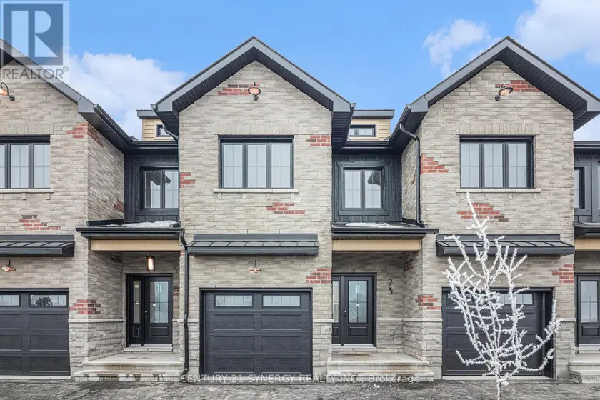 Townhouse at 31 HELEN STREET, North Stormont