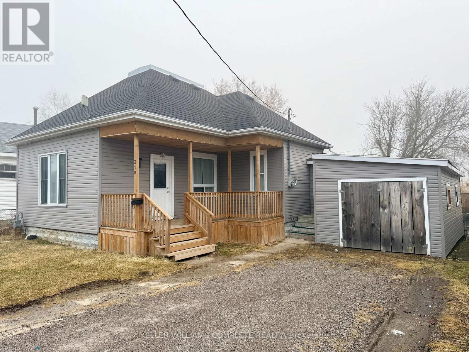 Detached at 318 LAFONTAINE STREET, Chatham-Kent (Wallaceburg)