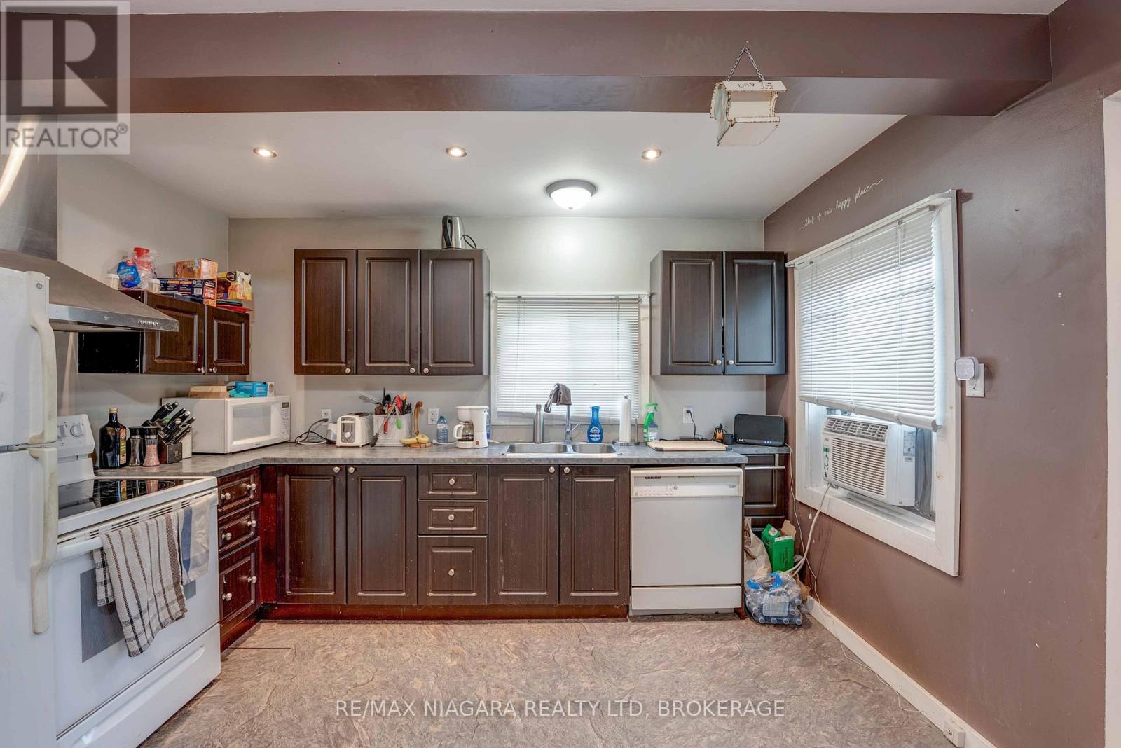 Detached at 7357 ROAD 506 ROAD, Frontenac