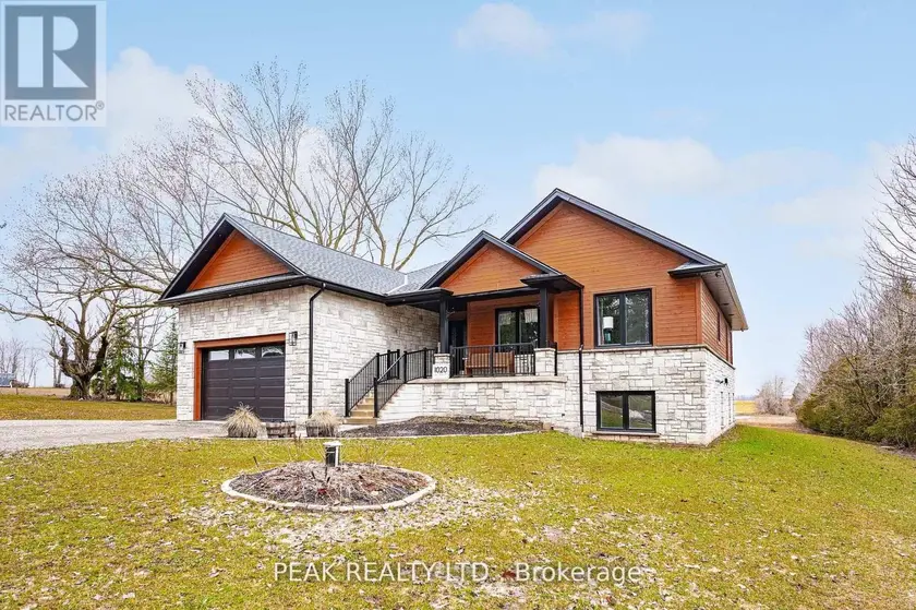 Detached at 1020 VICTORIA STREET, West Grey