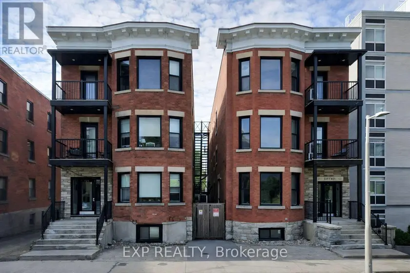 Multiplex at 122-124 COBOURG STREET, Ottawa