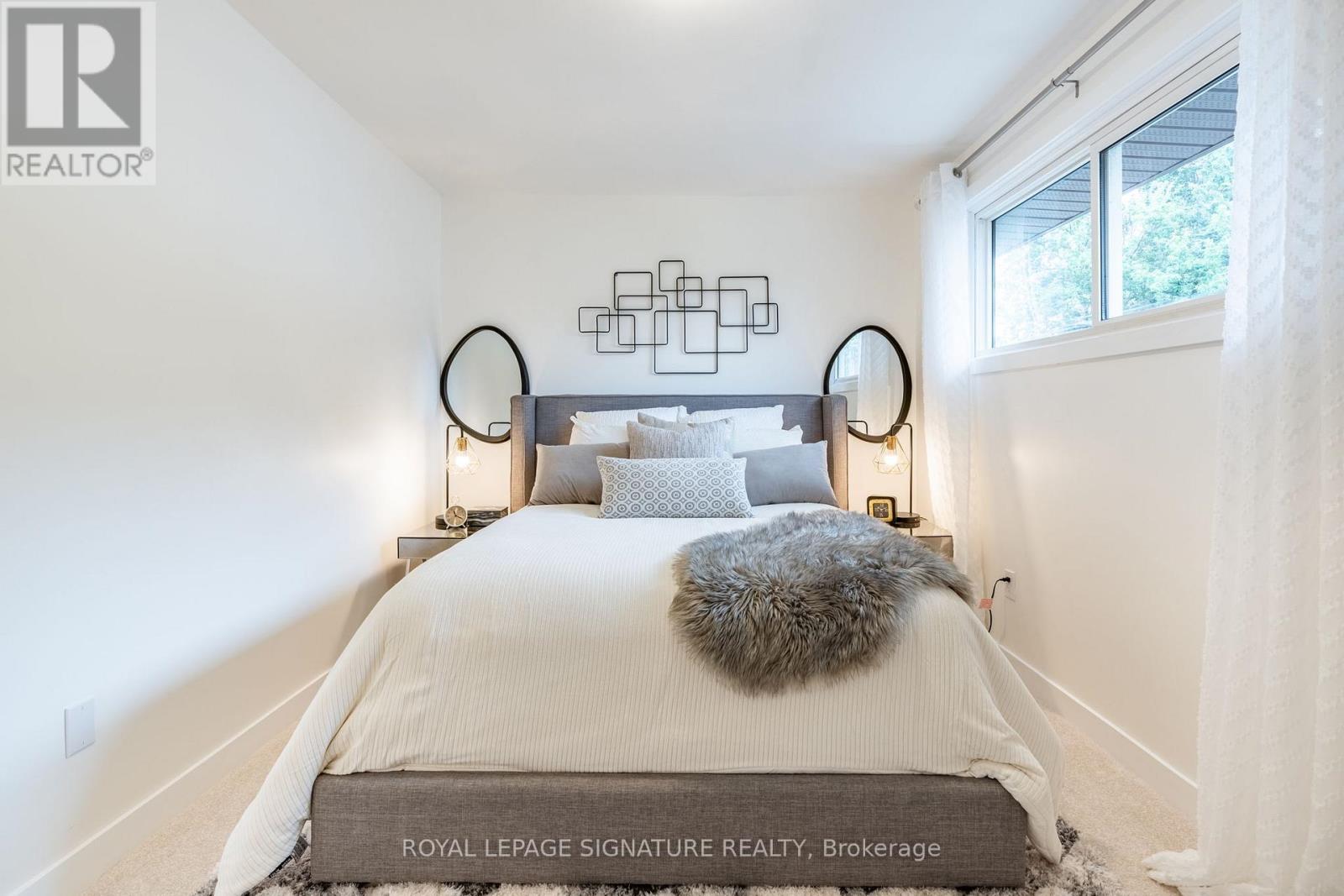 Townhouse at 22 WOODMAN DRIVE N, Hamilton (Kentley)