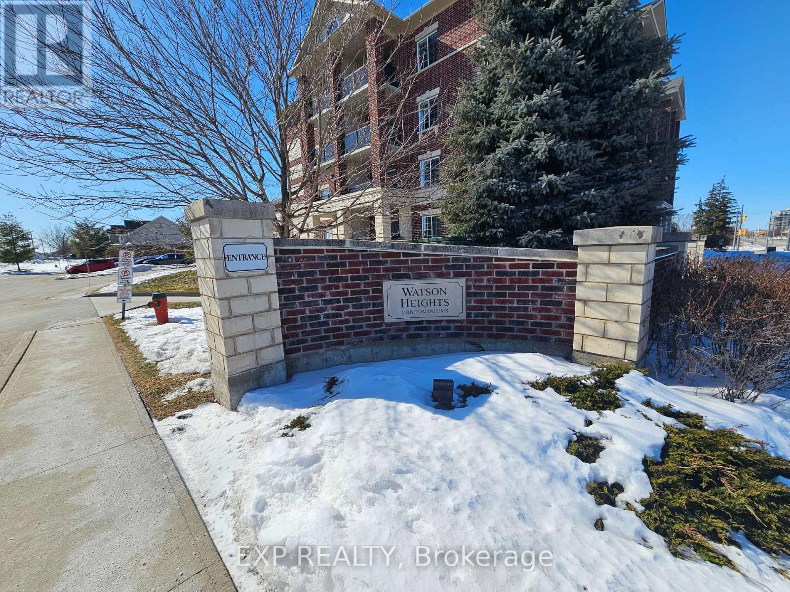 Apartment at 102 - 308 WATSON PARKWAY N, Guelph (Grange Road)