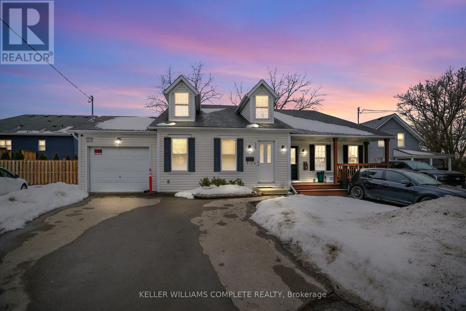 Semi-Detached/Link at 378B GLENDALE AVENUE, St. Catharines (Burleigh Hill)