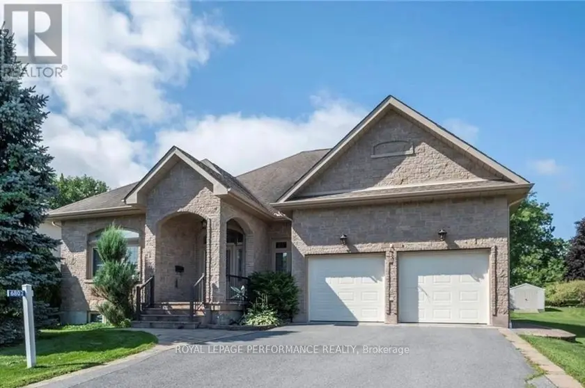 Detached at 6802 RIVERVIEW DRIVE, South Glengarry