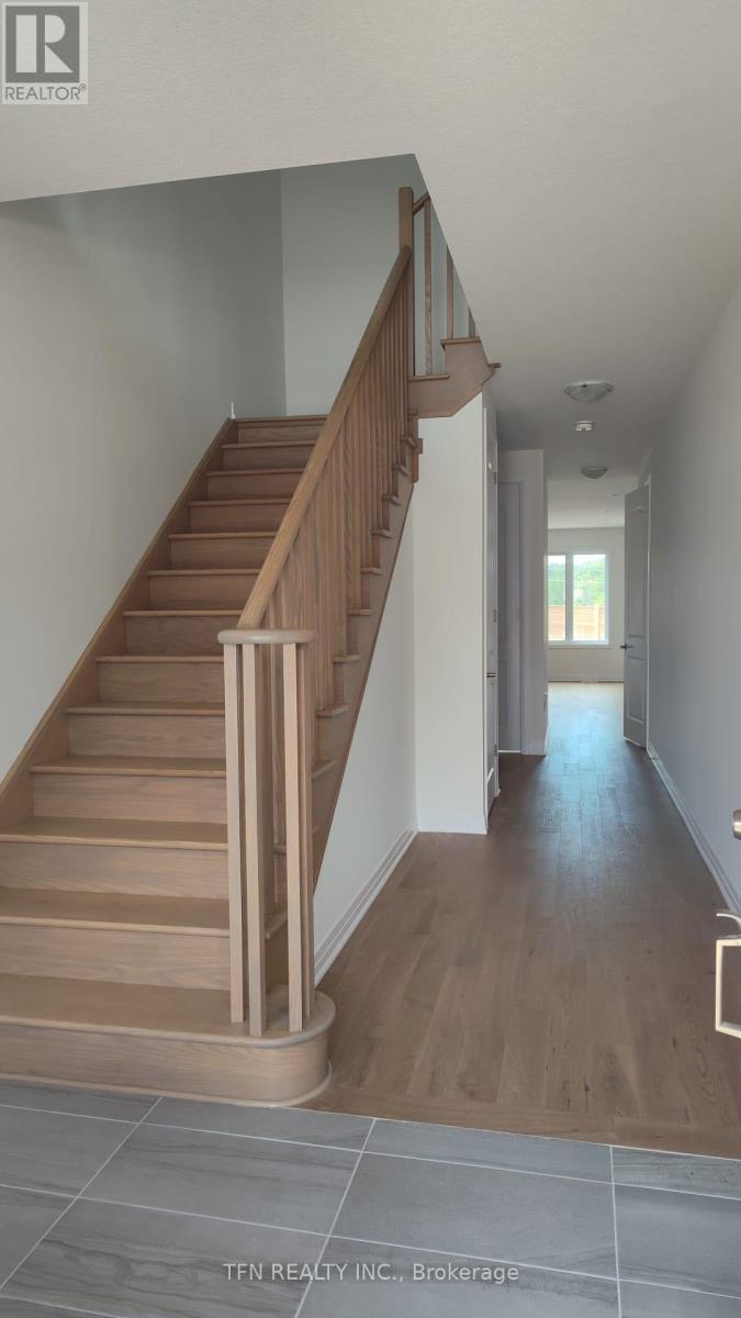 Semi-Detached/Link at 199 PORT CRESCENT, Welland