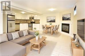 Detached at 2 - 25 ENDFIELD AVENUE, Hamilton (Huntington)