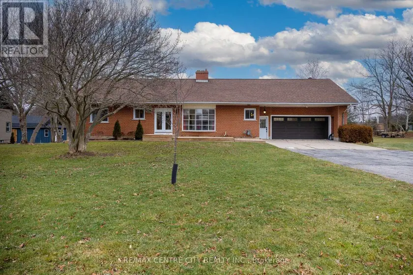 Detached at 42420 JOHN WISE LINE, Central Elgin
