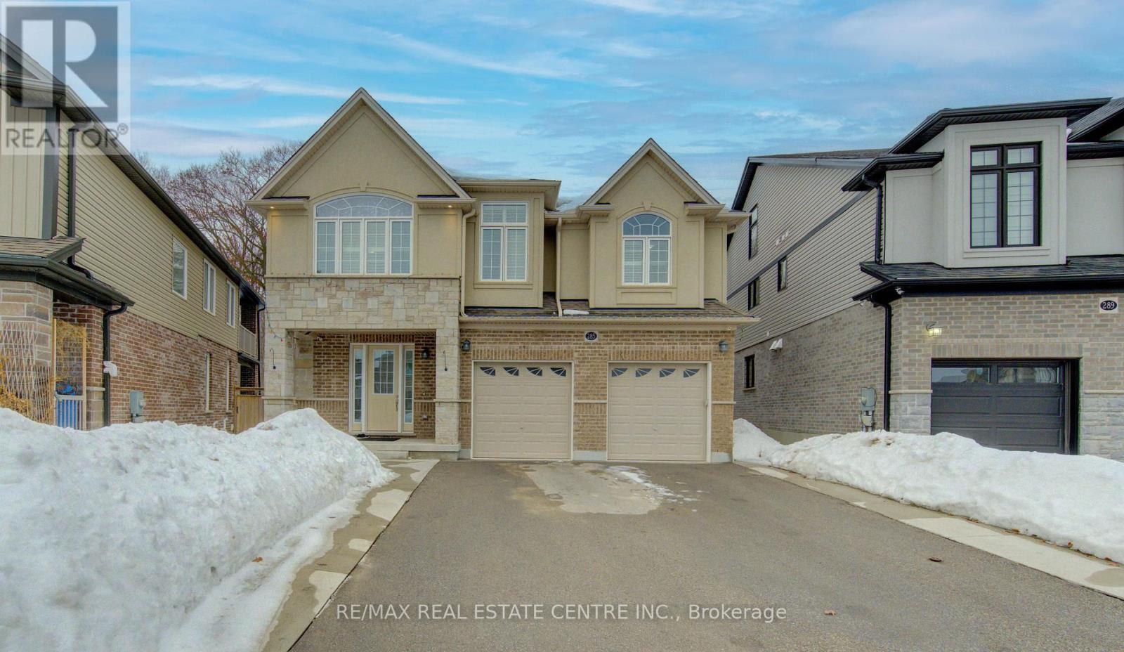 Detached at 285 SEDGEWOOD STREET, Kitchener