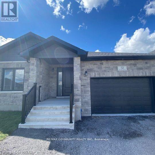 Detached at 52 POTTER DRIVE, Loyalist (Odessa)