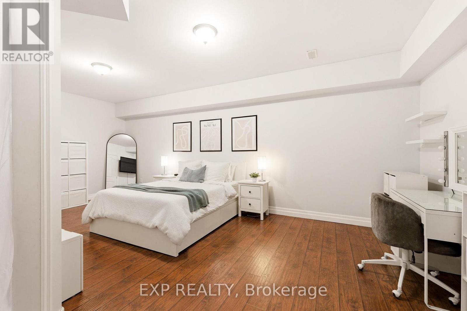 Detached at 46 WOODSIDE DRIVE, Brant