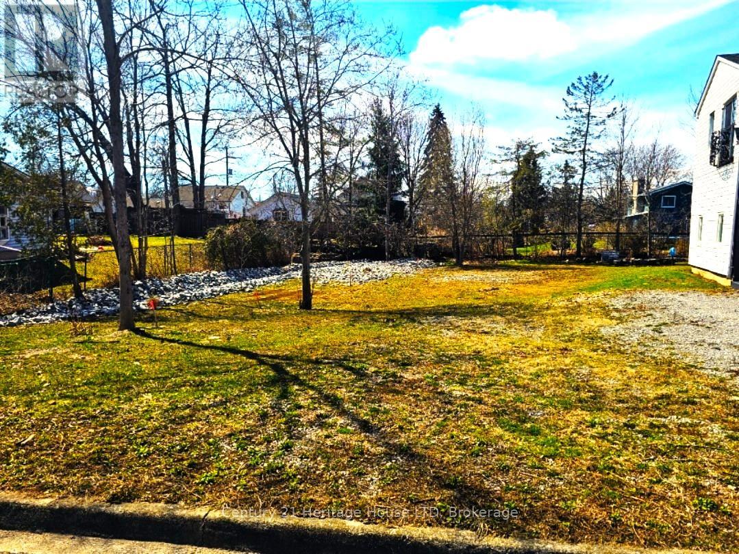 Vacant Land at 28 RADFORD AVENUE W, Fort Erie (Lakeshore)
