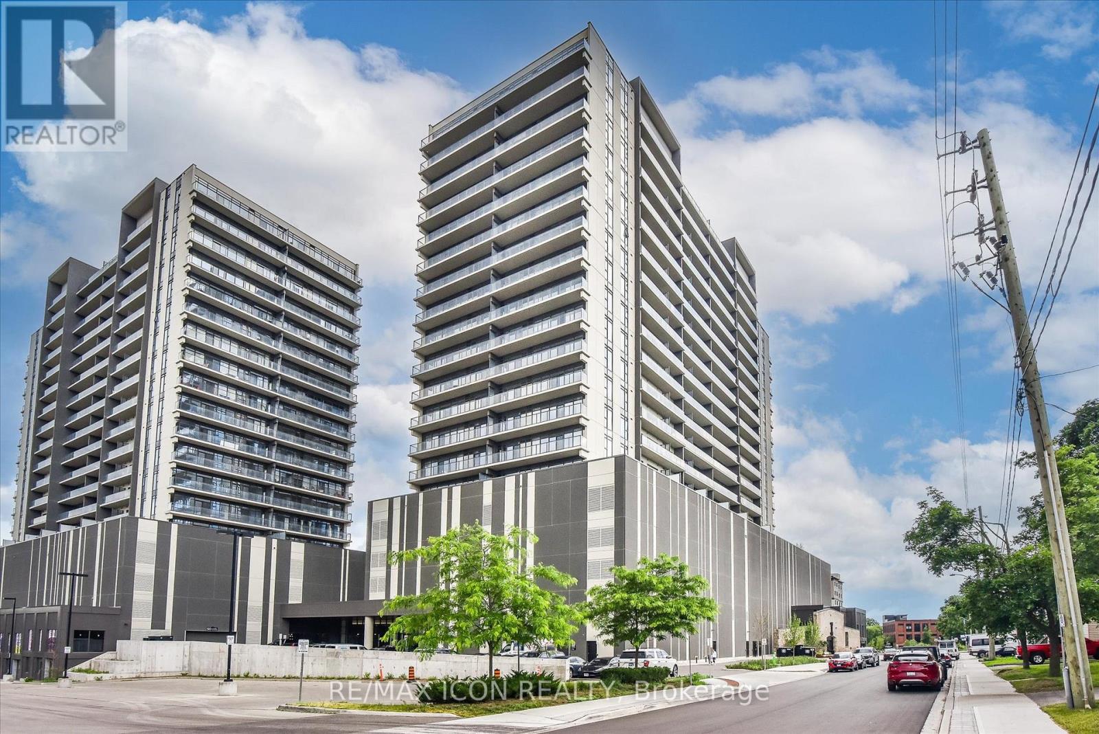 Apartment at 902 - 15 GLEBE STREET, Cambridge