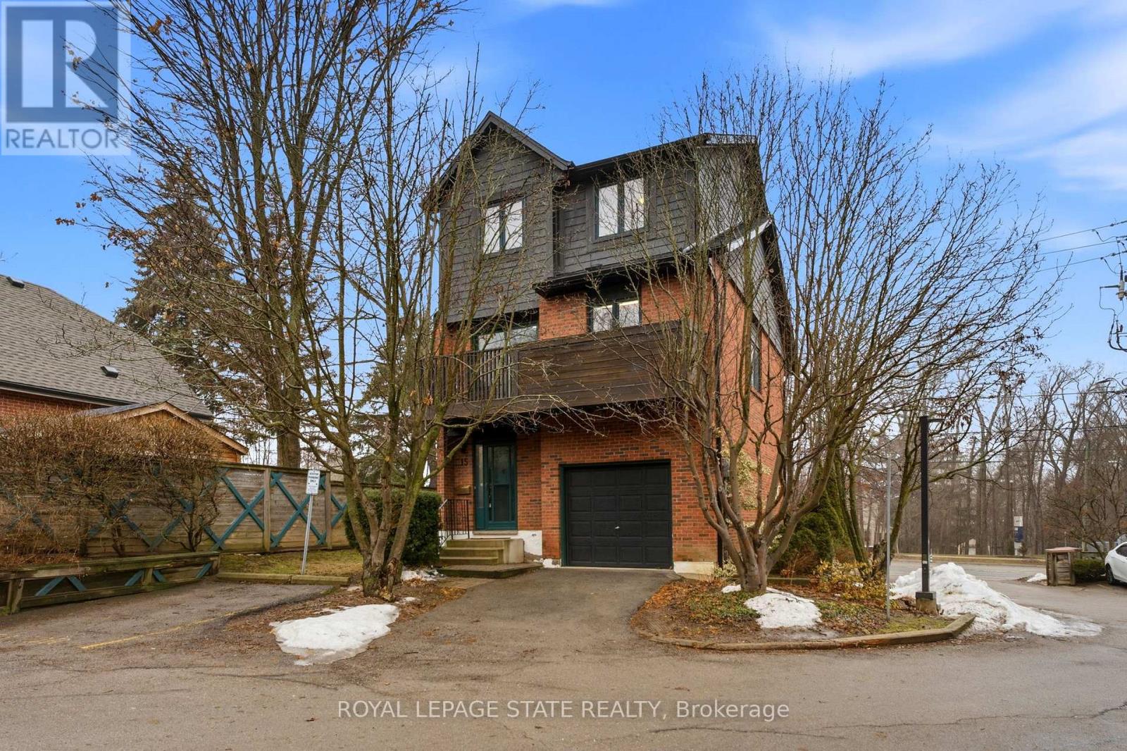 Detached at 15 - 1983 MAIN STREET W, Hamilton (Ainslie Wood)