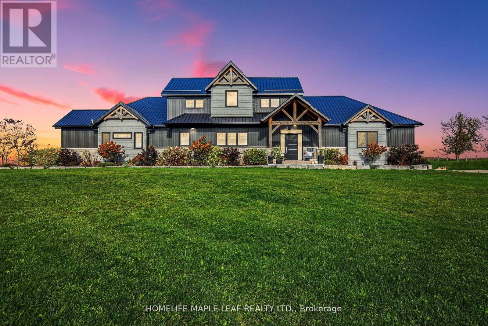 Detached at 17 - 585437 COUNTY ROAD, Melancthon
