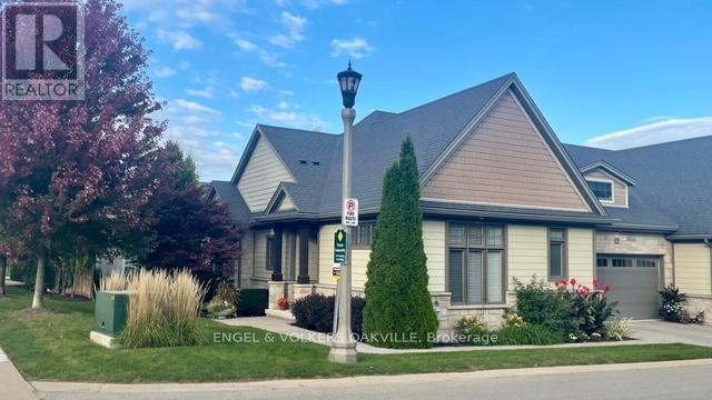 Townhouse at 2 SAWMILL LANE, Niagara-on-the-Lake (St. Davids)