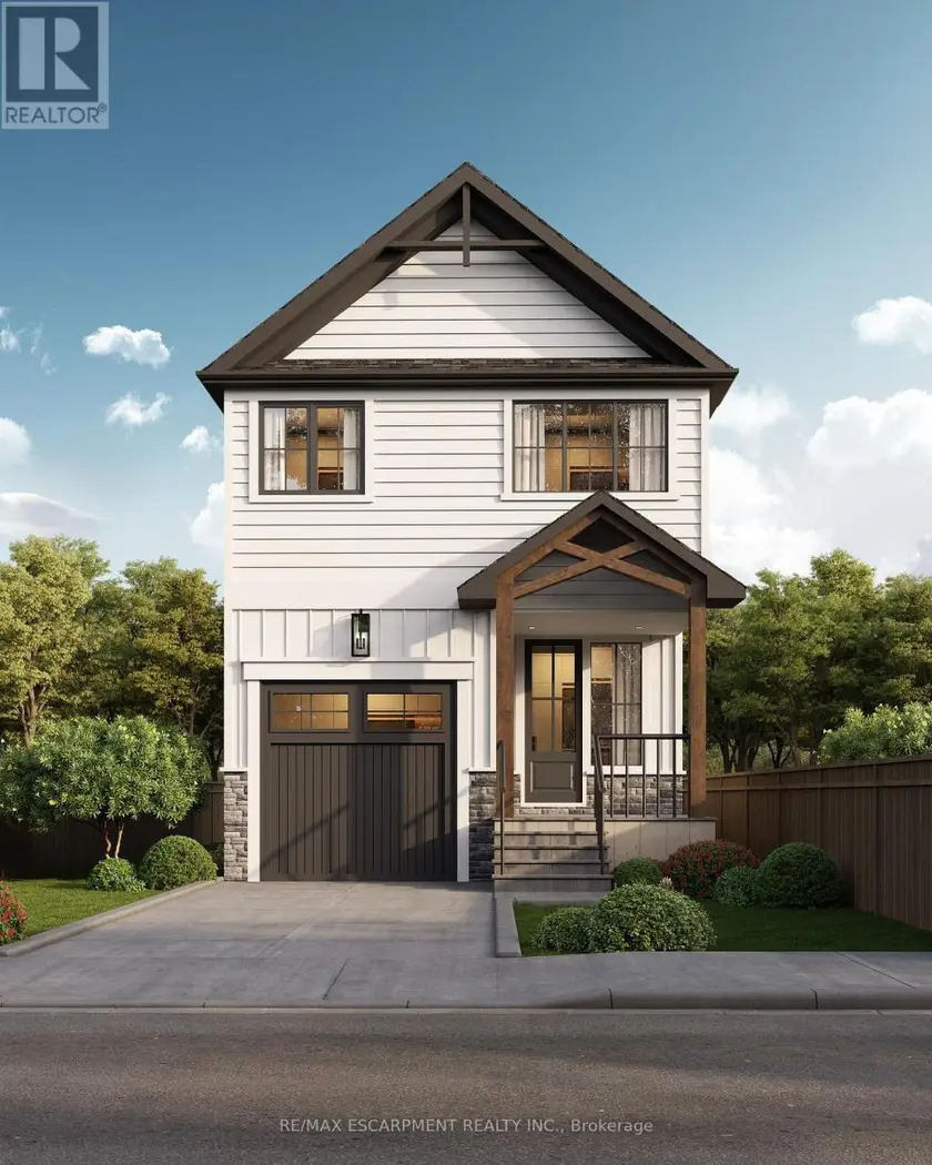 Detached at 132 CANADA STREET, Hamilton