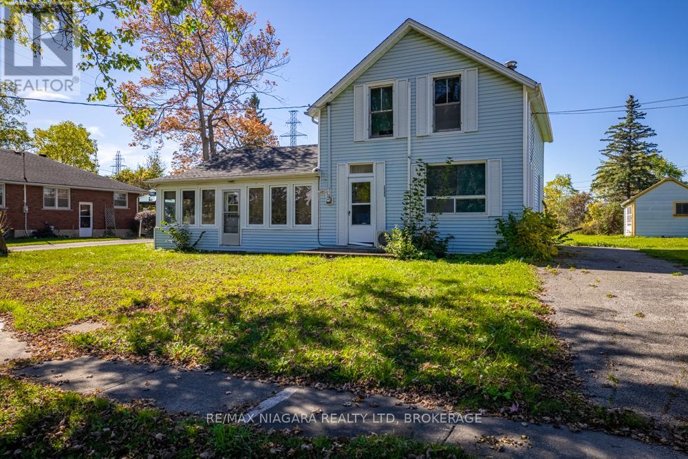 Detached at 2295 CENTRE STREET, Thorold (Allanburg/Thorold South)
