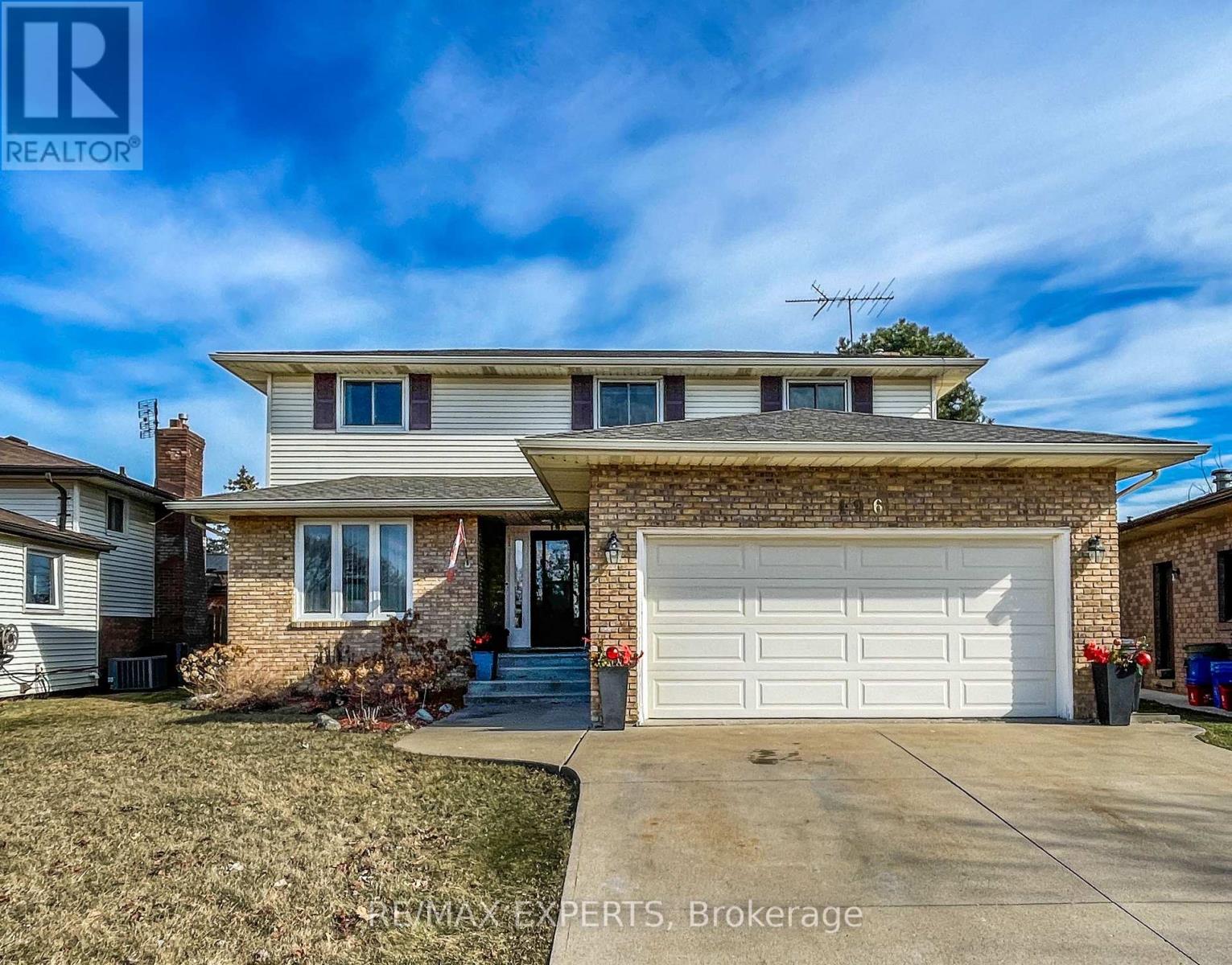 Detached at 196 SHANNON PLACE, Tecumseh