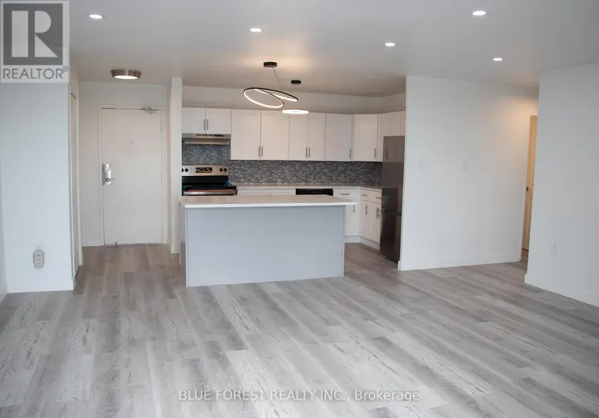 Apartment at 1102 - 583 MORNINGTON AVENUE, London East