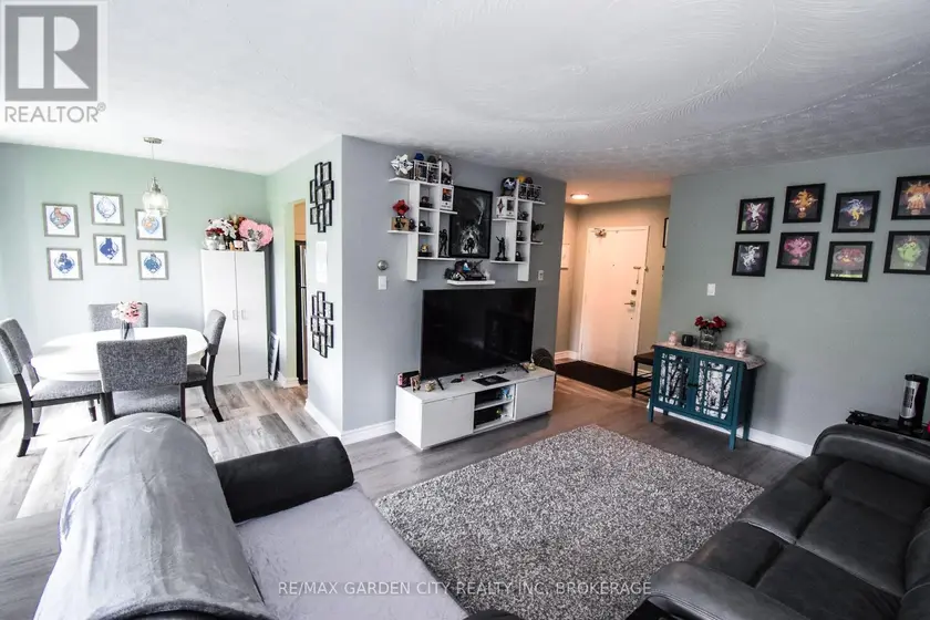 Apartment at 811 - 359 GENEVA STREET, St. Catharines