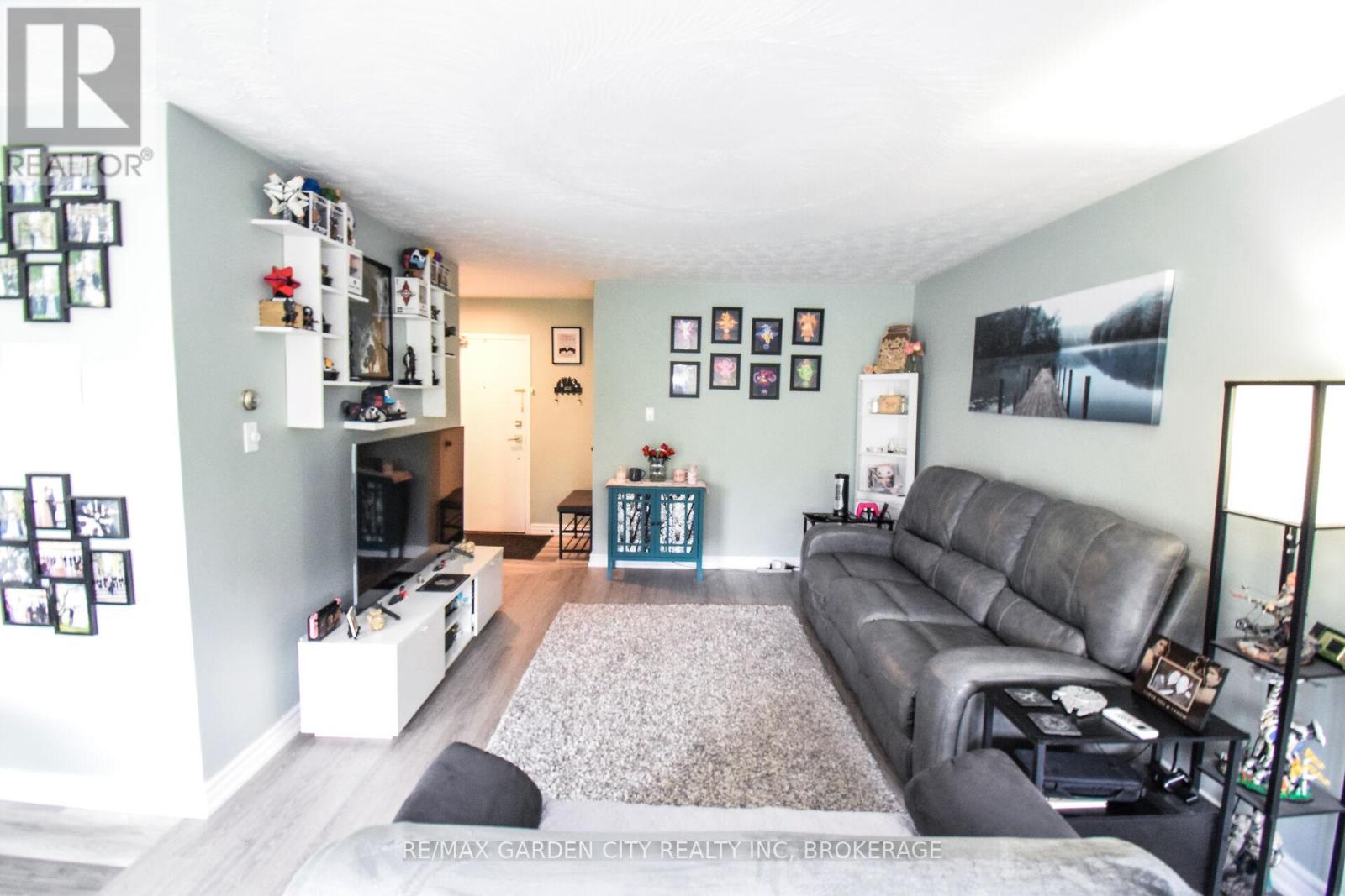 Apartment at 811 - 359 GENEVA STREET, St. Catharines