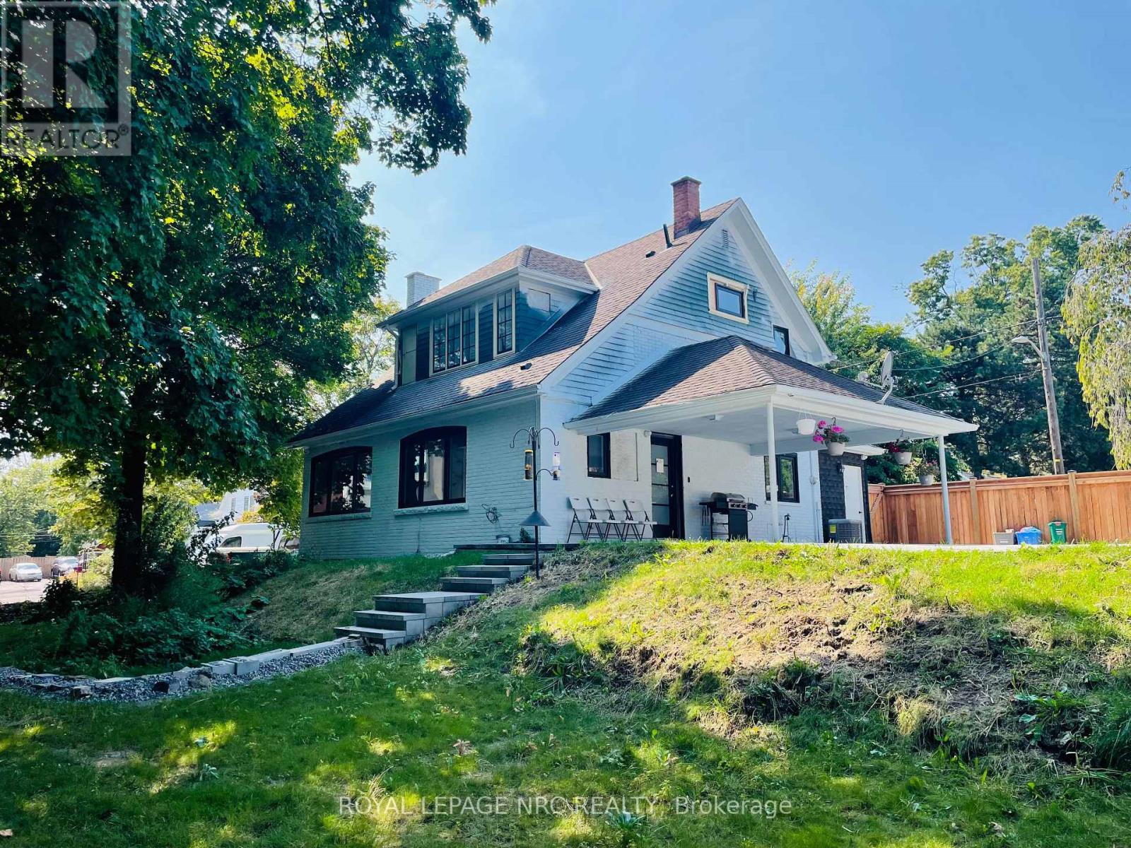 Detached at 5341 RIVER ROAD, Niagara Falls (Downtown)